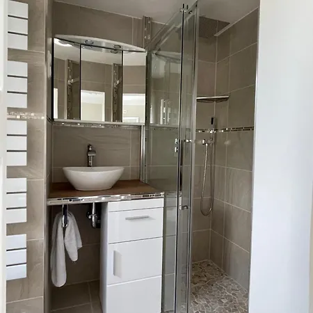 Of Rent - Mit Bad In 12km Bis Frankfurt Zentrum * Offenbach am Main