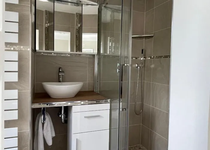 Of Rent - Mit Bad In 12km Bis Frankfurt Zentrum * Offenbach am Main