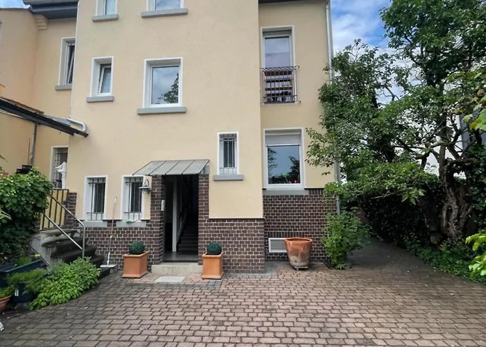 Of Rent - Mit Bad In 12km Bis Frankfurt Zentrum *